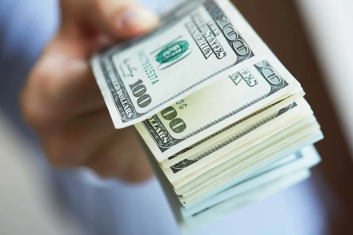 Créditos en dólares: los bancos apoyan el cambio, pero con cautela para prestar
