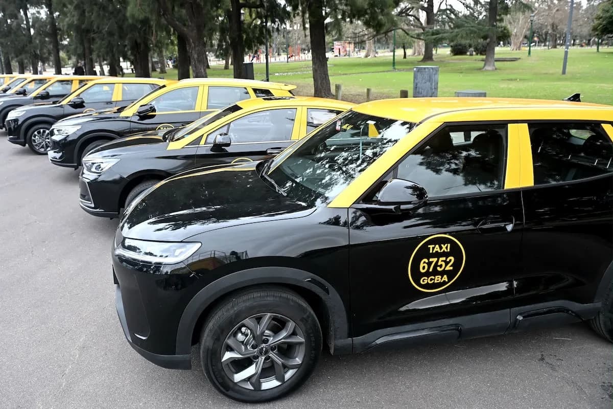 Créditos de hasta $28 millones para taxis eléctricos en la Ciudad