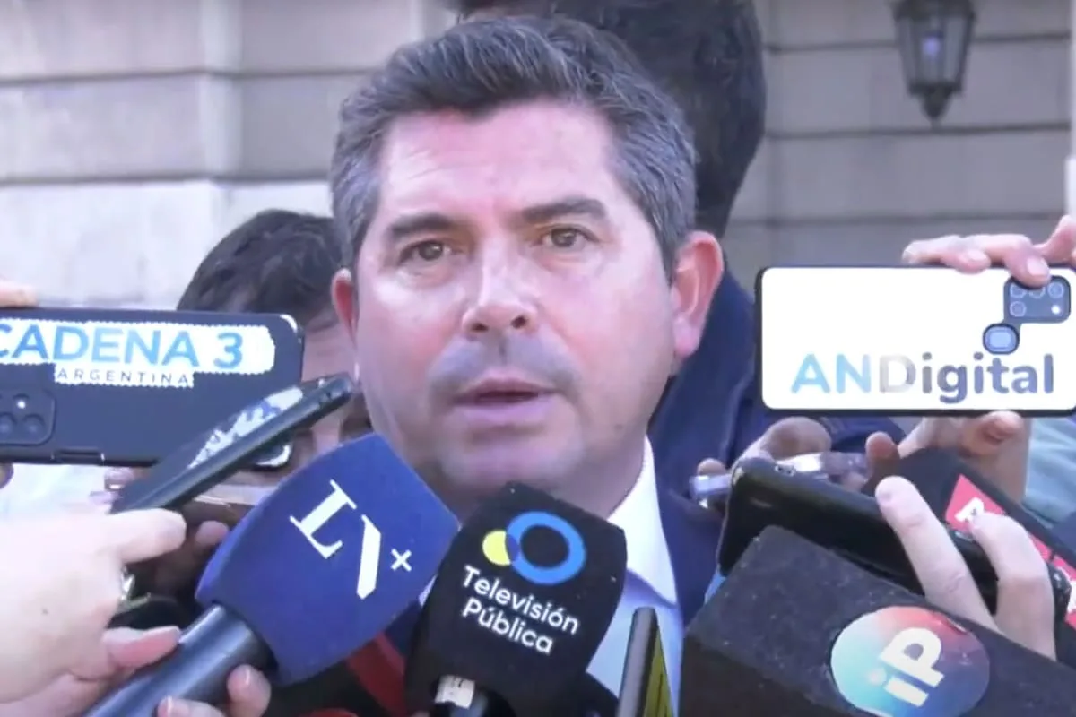 El gobernador de San Juan lamentó la muerte de los siete tripulantes del helicóptero