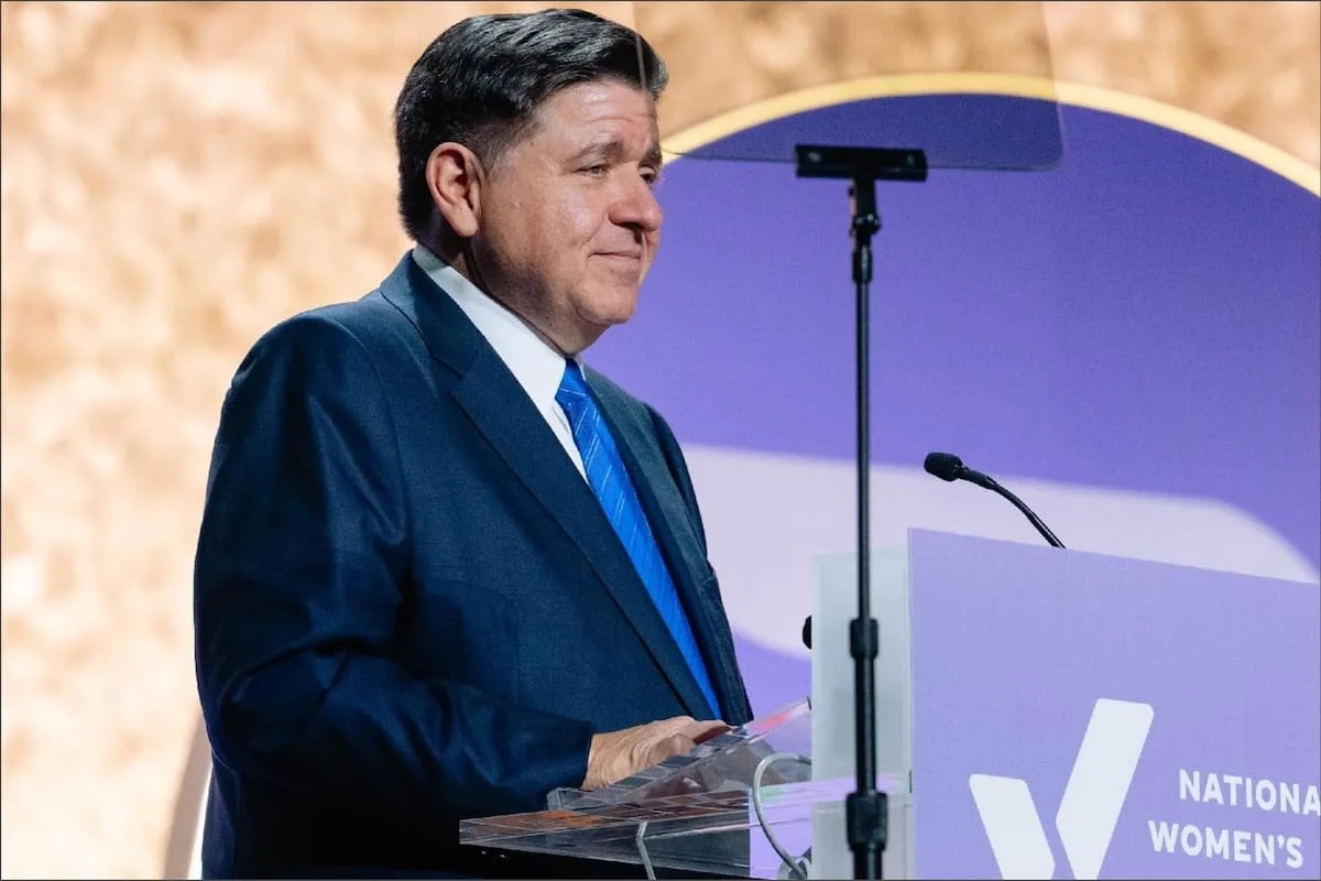JB Pritzker: “Illinois es hogar de más de 140.000 negocios propiedad de latinos”