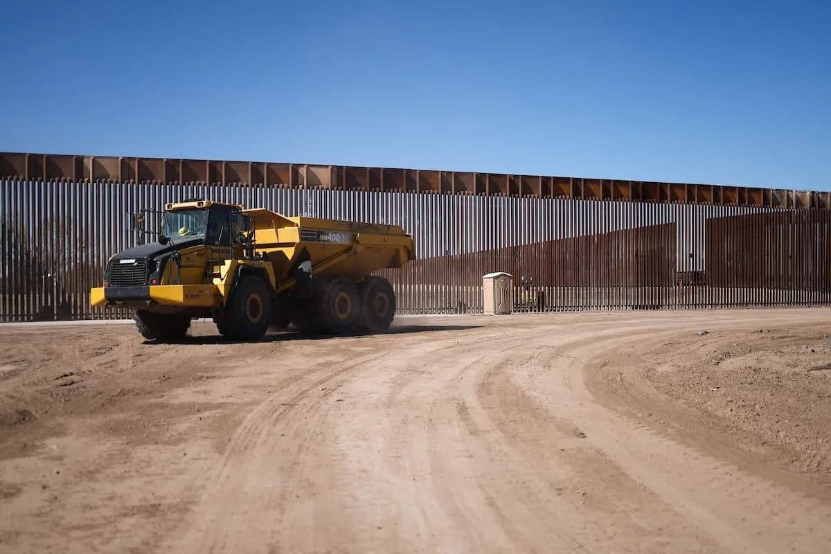 Suspenden la construcción del muro fronterizo en el Parque Nacional Big Bend de Texas