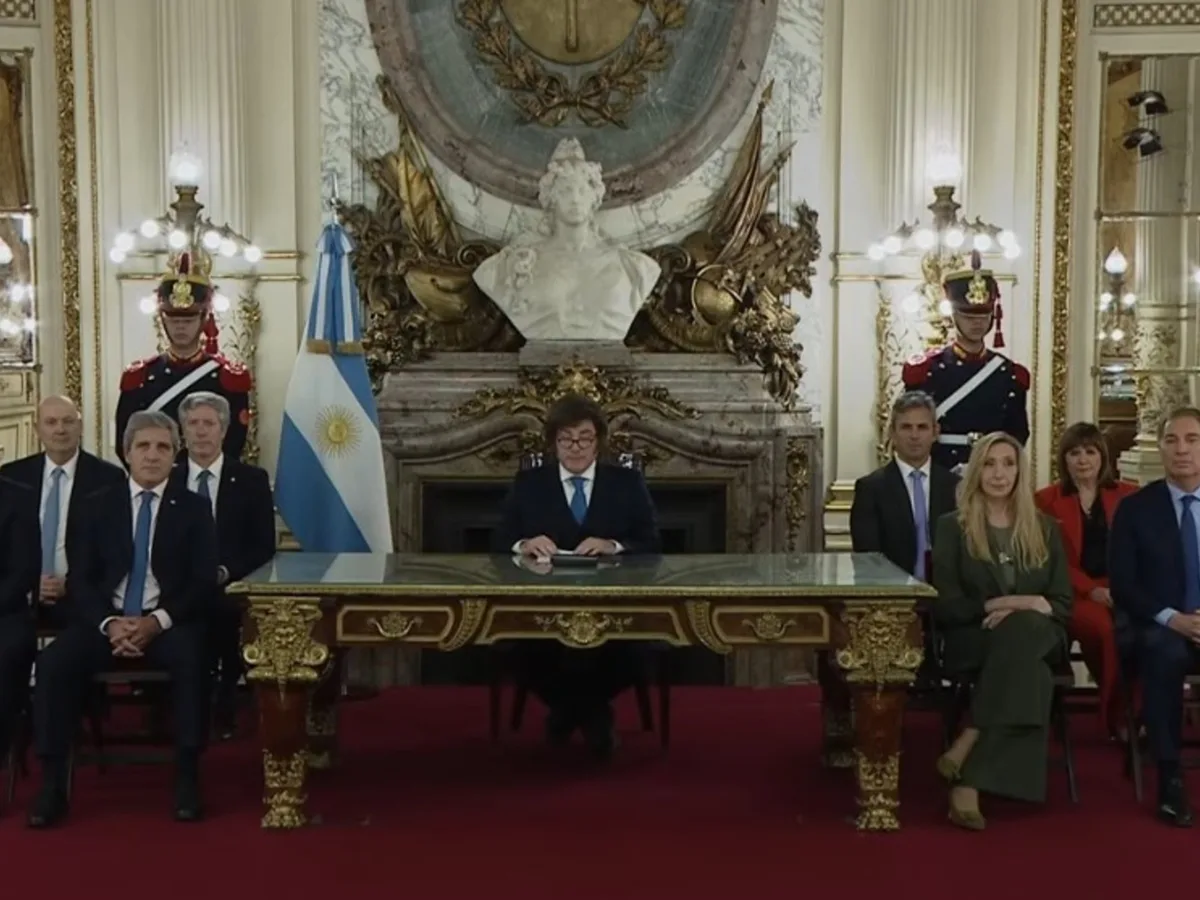 Milei anunció la reforma de la Carta Orgánica del Banco Central y criticó a la "alta política"
