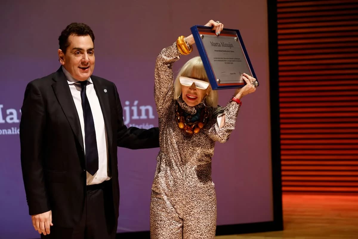 Marta Minujín fue distinguida como personalidad emérita de la Cultura