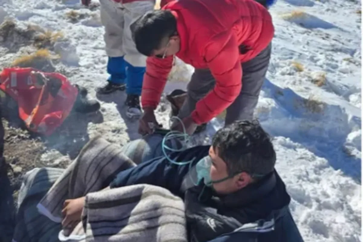 Catamarca: rescatan a cuatro mineros tras tres días atrapados bajo la nieve a -27°C