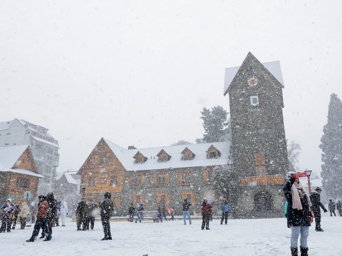 Bariloche espera 55 mil brasileños y se prepara para la Fiesta de la Nieve
