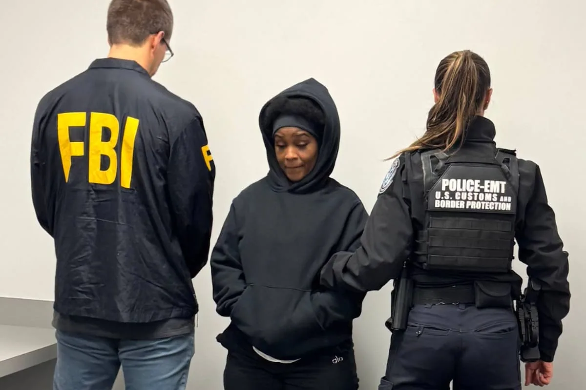 Estaba entre los más buscados del FBI: la capturaron en Jamaica por fraude millonario con fondos Covid