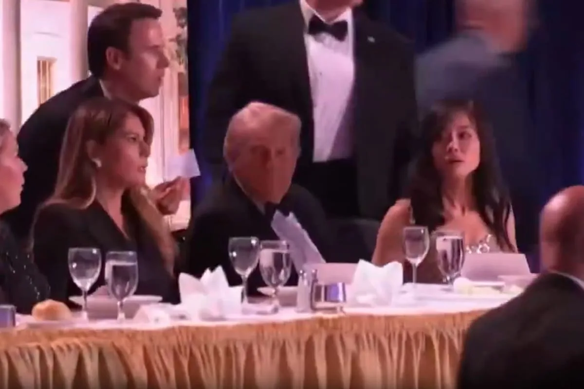 Trump evacuado de cena de corresponsales tras estruendos en hotel