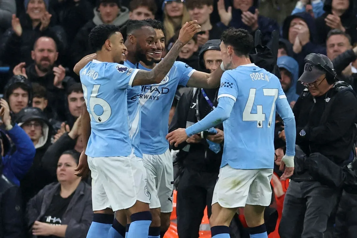 Manchester City goleó 3-0 a Crystal Palace y se acerca a Arsenal en la Premier League