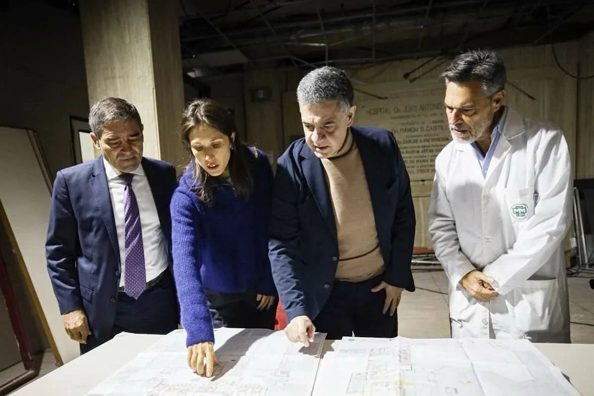 La Ciudad acelera 151 obras en salud financiadas con recupero a prepagas y extranjeros