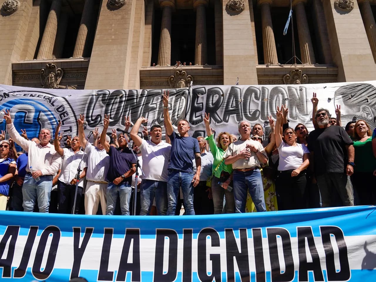 La Cámara de Trabajo suspendió el fallo que había frenado la Reforma Laboral