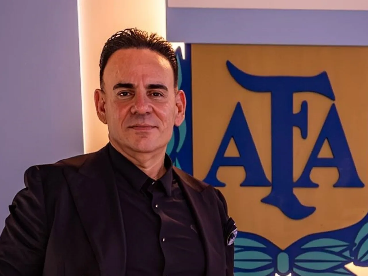 Voltaje Fernández: del rap cubano a demandar a la AFA en Miami