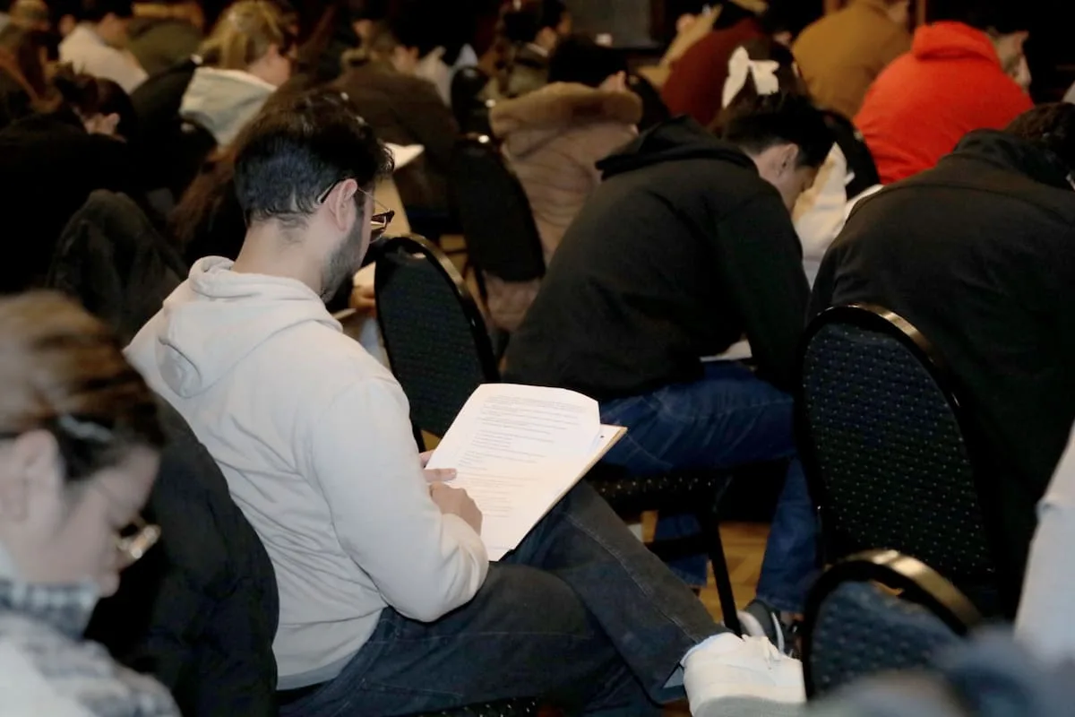 Salud aprobó nuevo reglamento para residencias médicas con cambios en becas y licencias