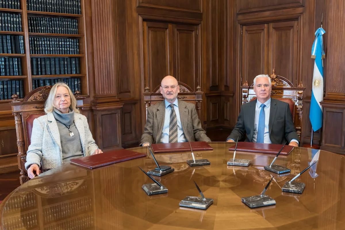 La Corte bonaerense exige a Kicillof cubrir cuatro vacantes urgentes