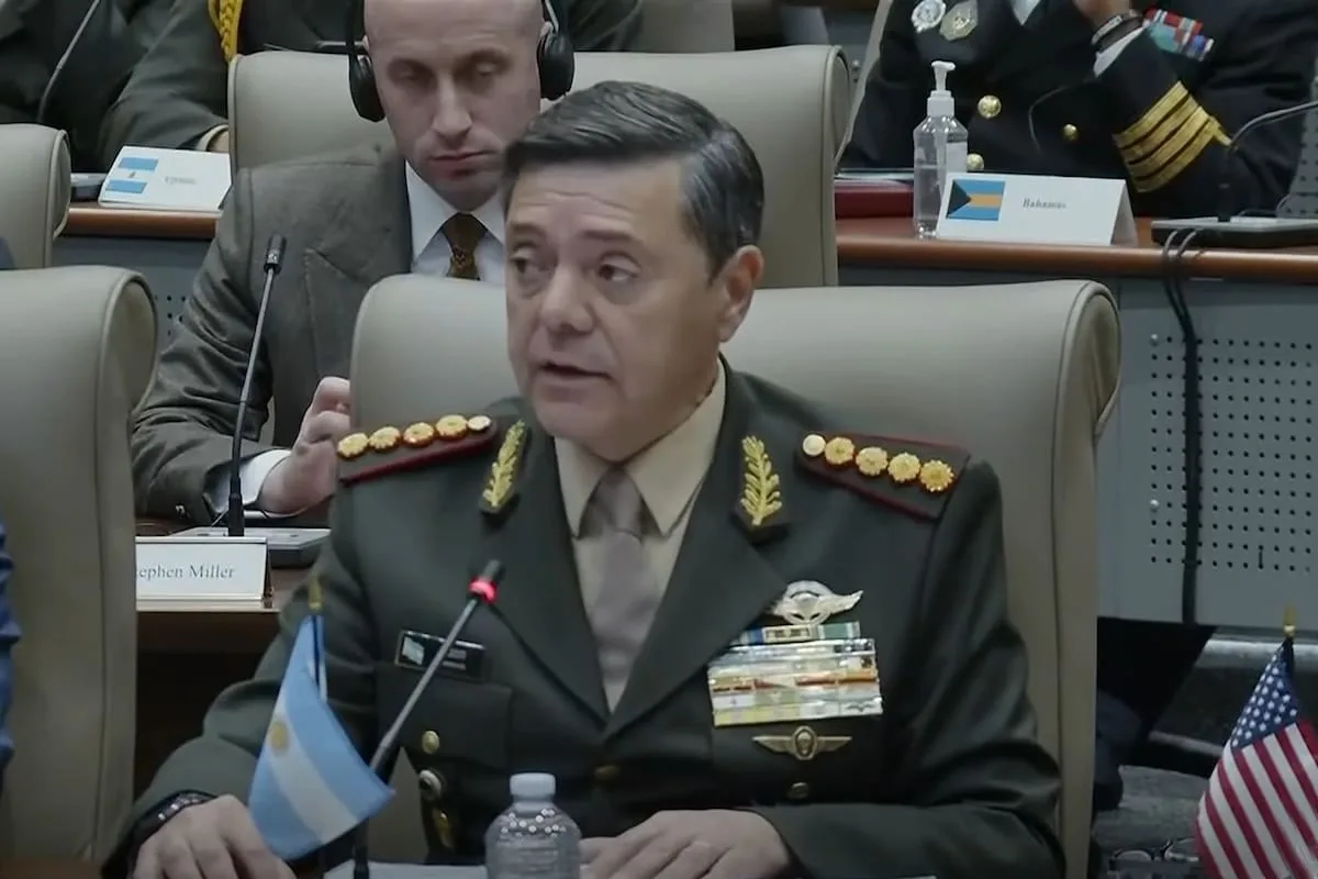 Presti restituye a las Fuerzas Armadas la capacidad de contrainteligencia militar