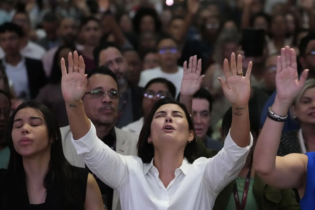 La batalla por el voto evangélico: por qué Lula aún puede disputarle a Flavio Bolsonaro un bastión clave