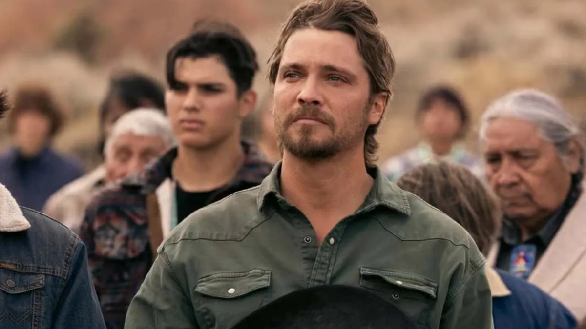 Luke Grimes habla de la temporada 2 de Marshals: el duelo, Tate y el regreso de Jimmy