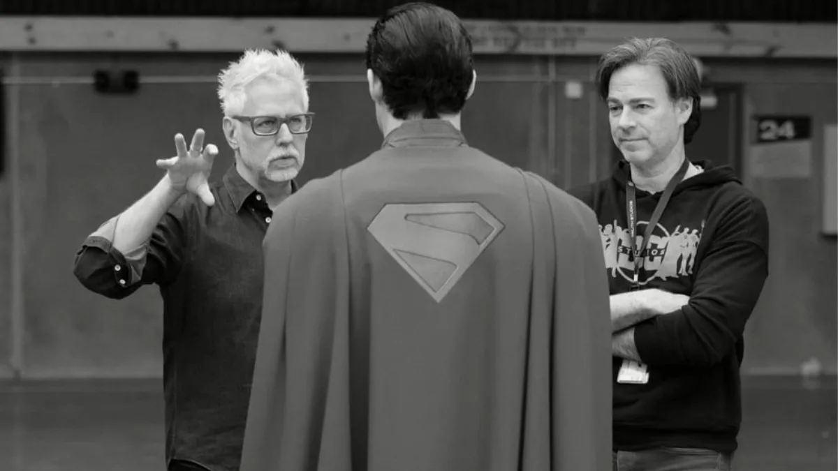 Netflix busca nuevo jefe de cine y Peter Safran, copresidente de DC Studios, suena como candidato