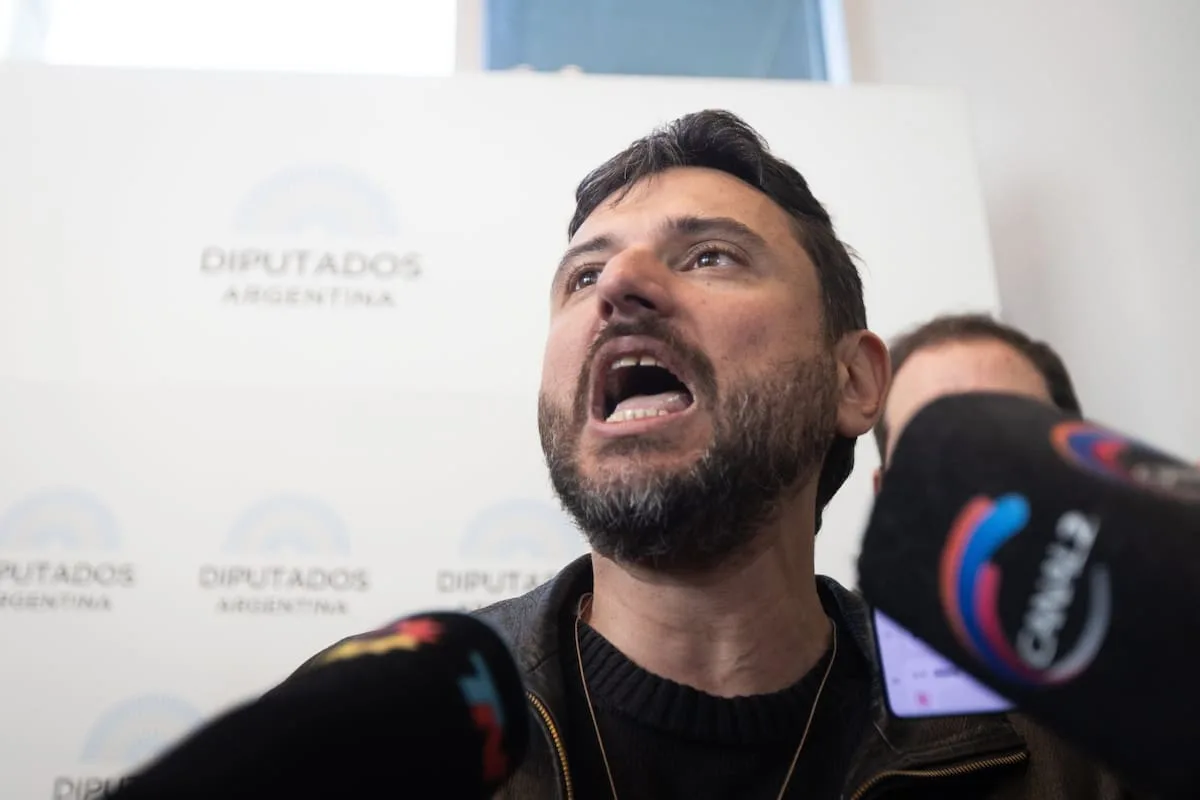 Habló Andrea Vera, la diputada libertaria que filmó a Grabois durante su fuerte cruce en Diputados