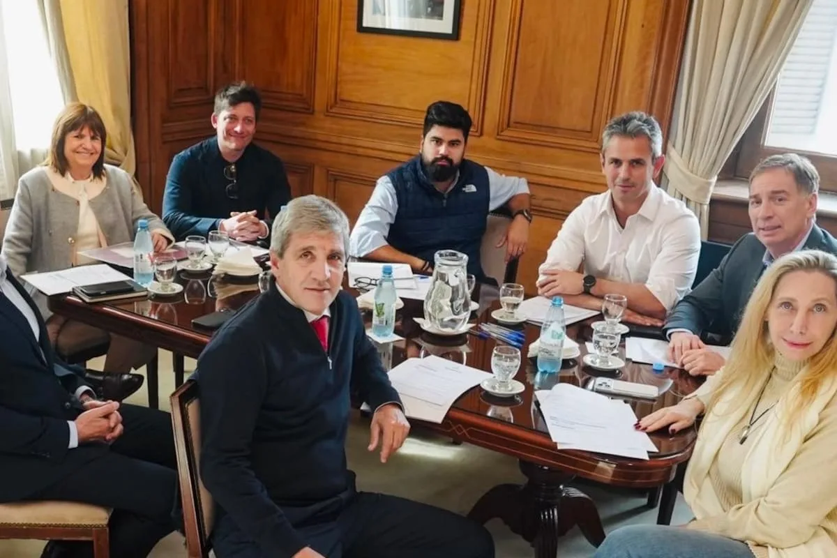 Los datos negativos de la economía generan inquietud y debate en el Gobierno sobre la necesidad de adoptar medidas