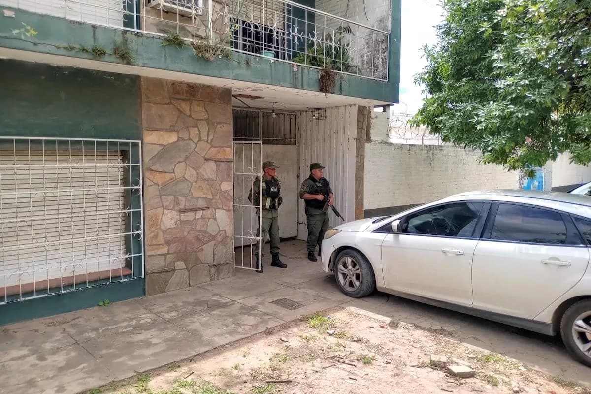 Alerta del FBI por ChatGPT destapó un plan de tiroteos en escuelas de Chaco y Corrientes