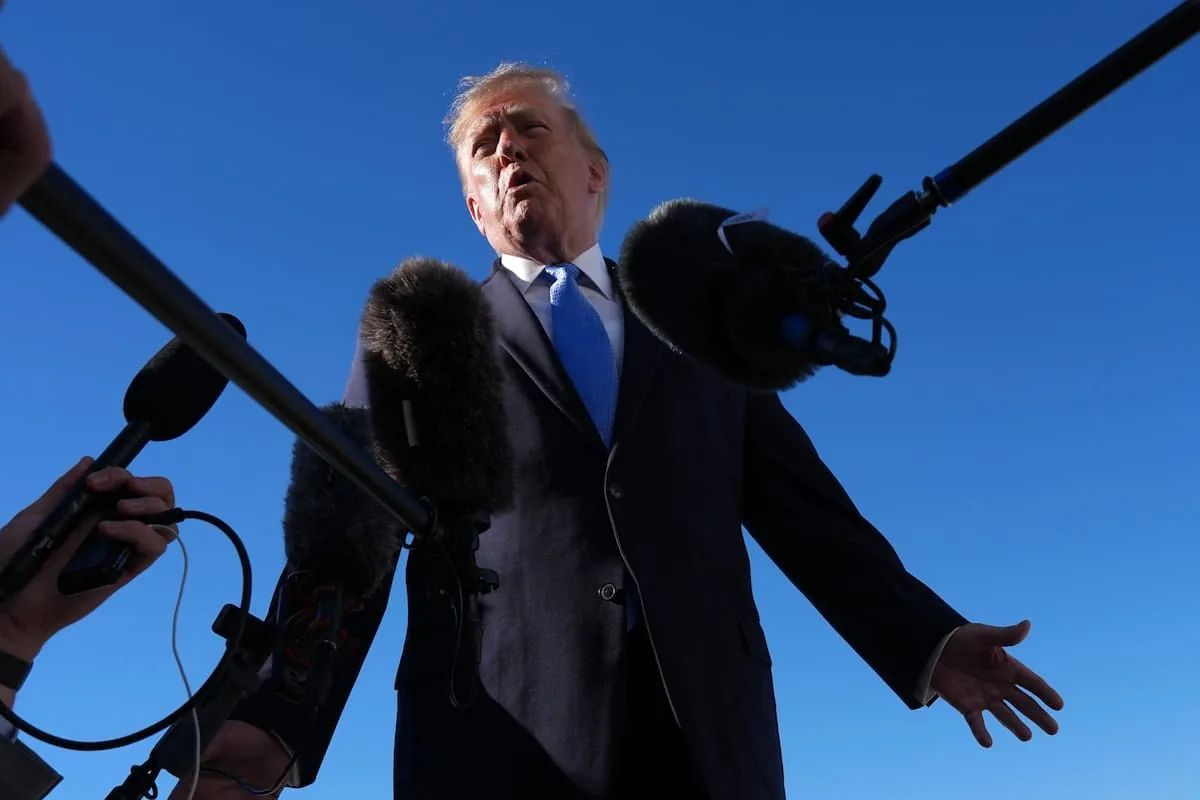 Trump dijo que no apoyó candidatos en Brasil y confirmó el permiso de ingreso para Flavio Bolsonaro