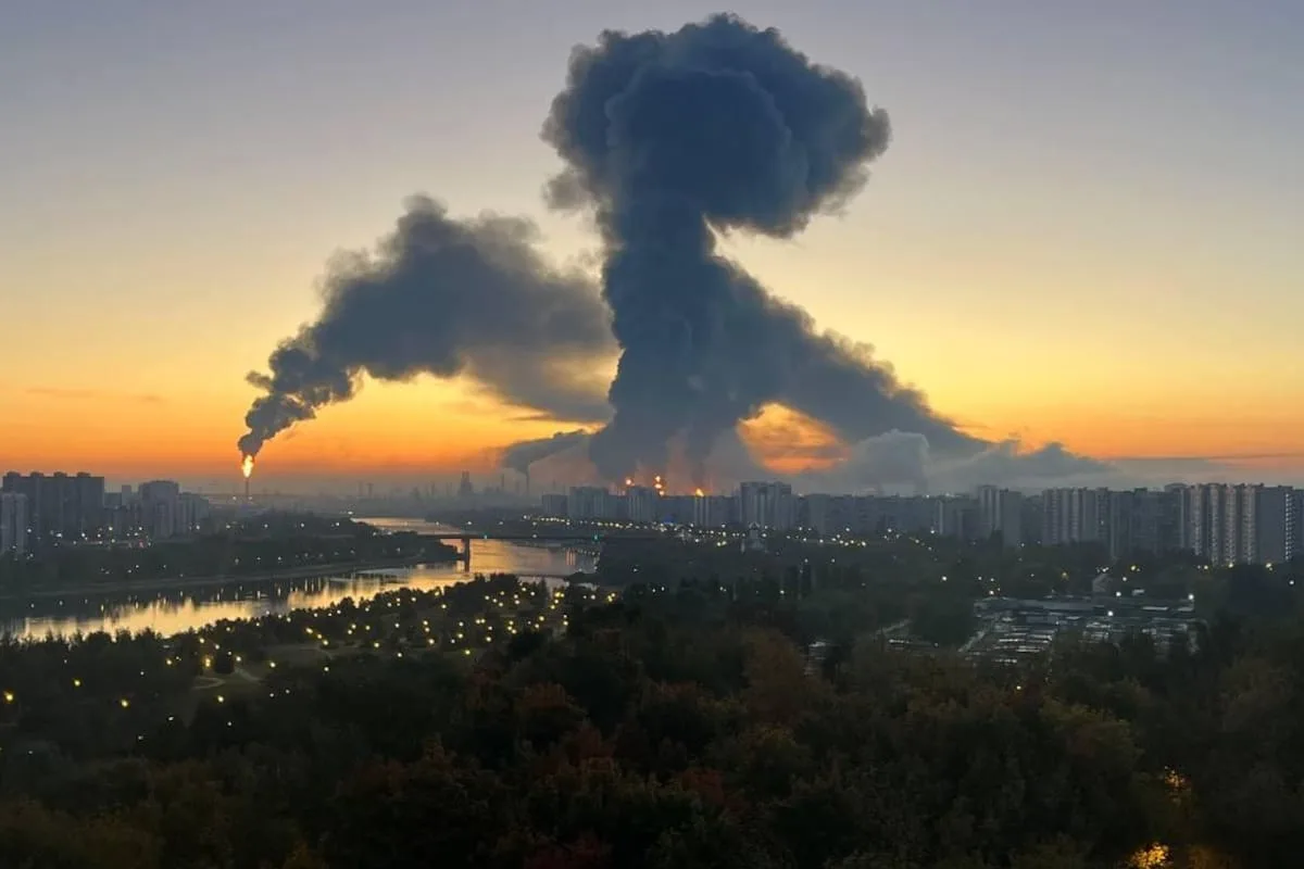 Ucrania lanzó un ataque con drones contra Moscú: al menos dos muertos y una refinería dañada