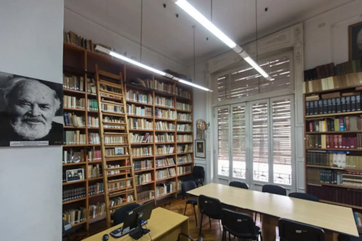 Designan al abogado Alberto Gelly Cantilo como presidente del Instituto de Investigaciones Históricas Juan Manuel de Rosas