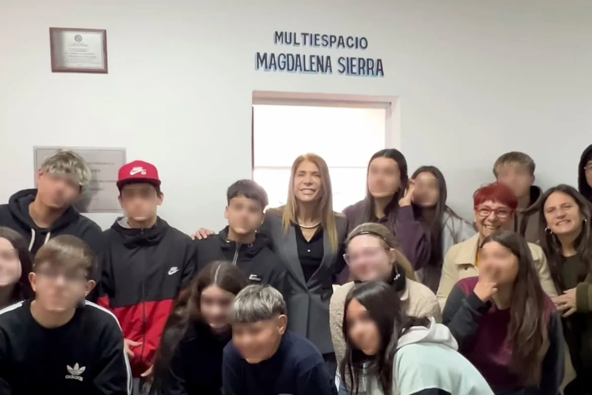 Una intendenta peronista del conurbano inauguró una sala escolar que lleva su nombre