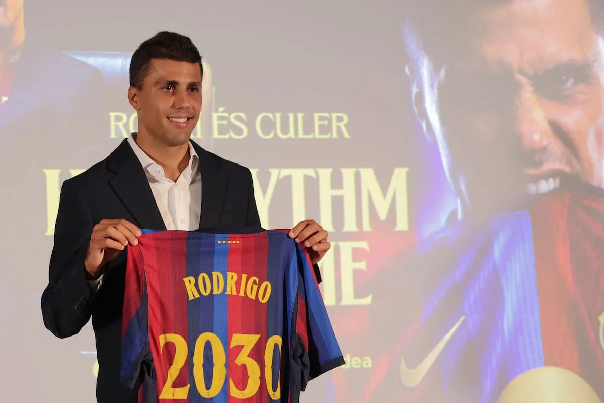 Rodri fue presentado en Barcelona: “He mirado no solo el presente, también la proyección”