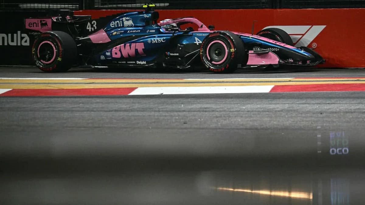 Colapinto largará 15° el GP de Singapur tras tocar el muro en la clasificación