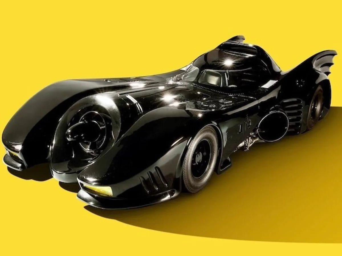 Sacan a la venta por primera vez el Batimóvil de la película Batman Regresa