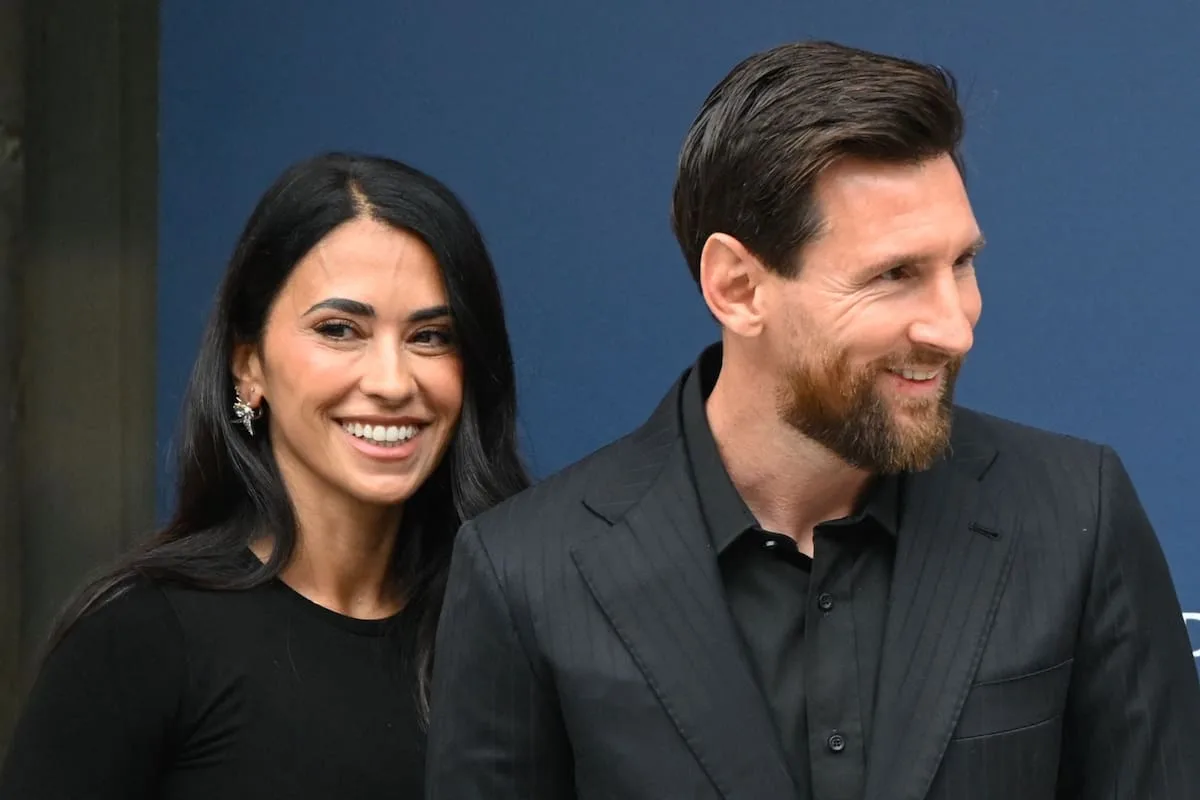 Messi y Antonela Roccuzzo llegaron a Oviedo y revolucionaron con sus looks total black