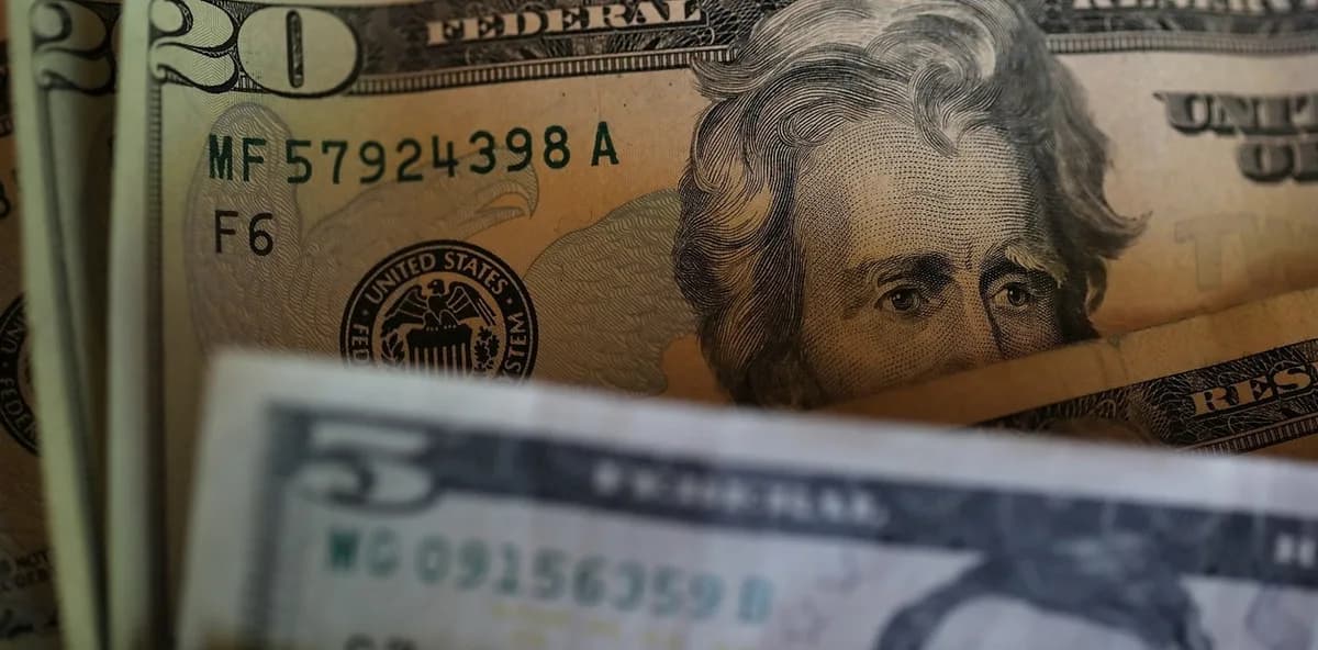Dólar blue hoy: cotiza a $1.540 este lunes 12 de octubre