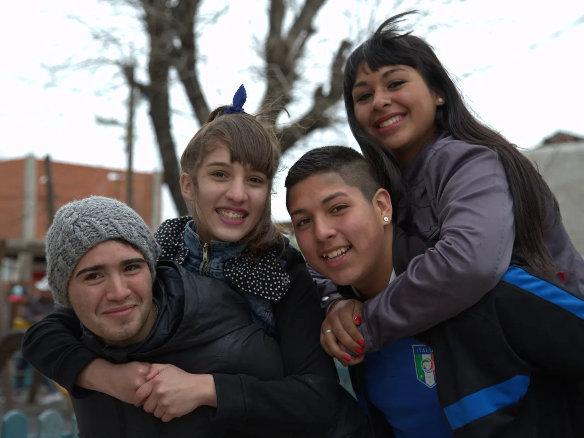 La baja de la natalidad y la desigualdad que ven las jóvenes