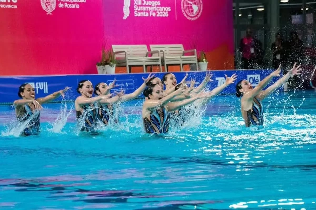 En los Juegos Suramericanos el equipo argentino de natación artística vivió un momento insólito: se le cortó la música