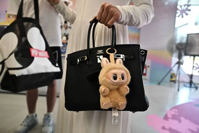 Meta’s Muse Charm looks like a Tamagotchi, but it’s tapping into a much newer trend