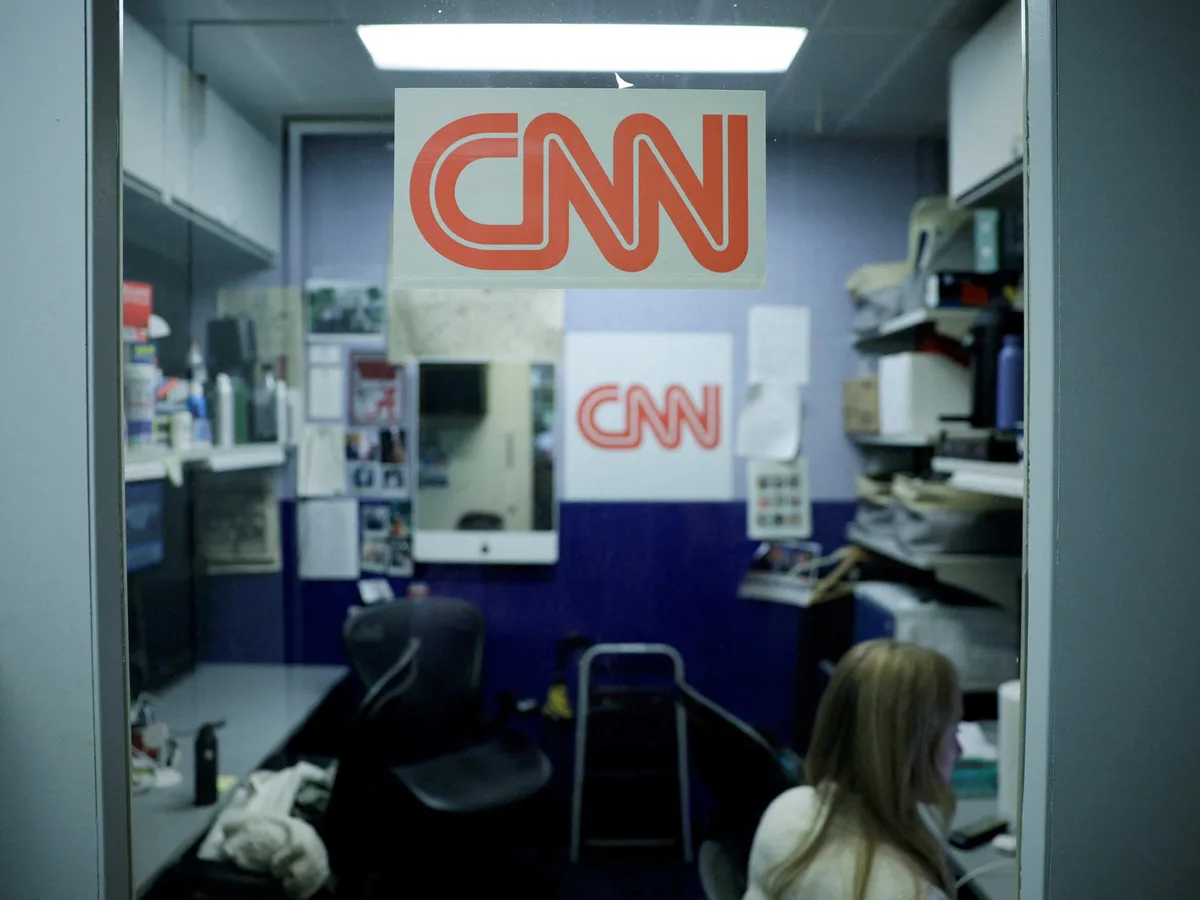EE.UU.: la Justicia ordena a Trump que restablezca de inmediato el acceso a la Casa Blanca a CNN, MS Now y Politico