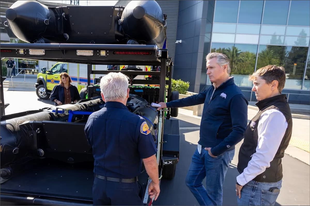 Newsom compra flota de rescate acuático en California ante un El Niño histórico