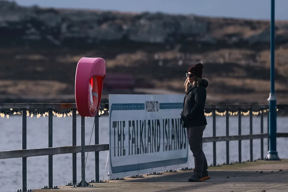 Un grupo de isleños pidió que prohíban el ingreso de argentinos a las islas Malvinas: “Dicen que no son británicas”