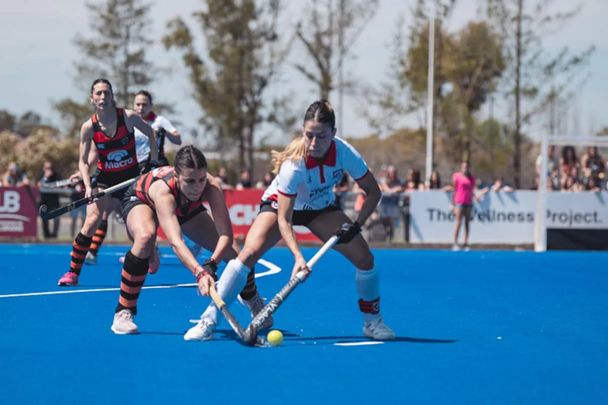 Arquitectura derrotó a Olivos y el resultado condenó a San Lorenzo al descenso en el Metropolitano de hockey