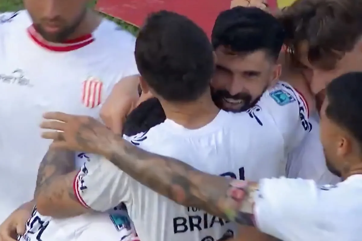Barracas Central se lo ganó de guapo 3-2 a Atlético Tucumán por un doblete de Nicolás Orsini