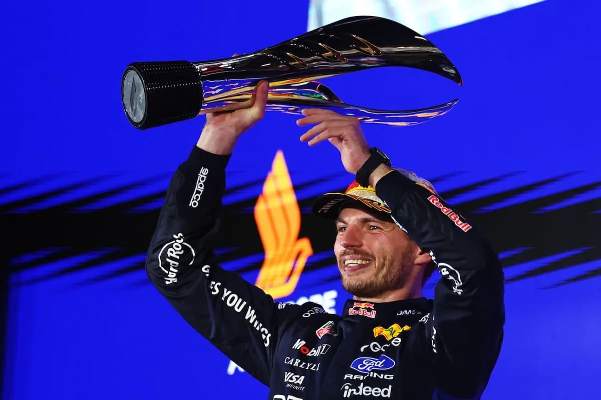 Verstappen ganó en Singapur y Antonelli se encamina al título; Colapinto abandonó