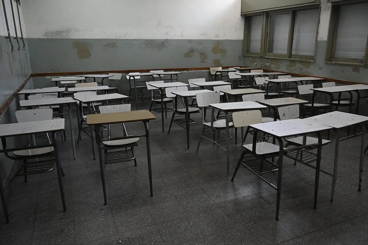 Ausentismo escolar en Argentina: los chicos pierden al menos un mes de clases por año