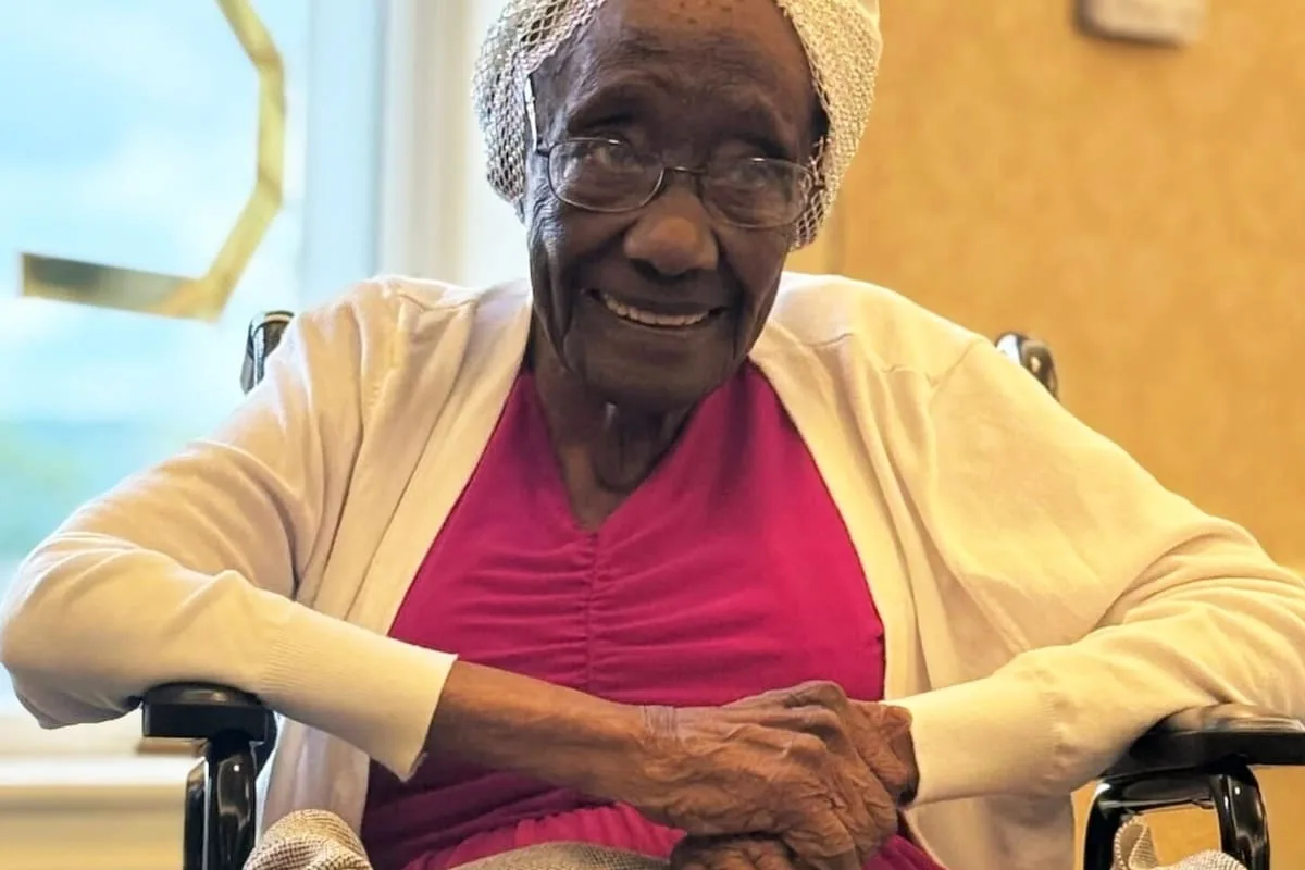 Naomi Whitehead cumplió 116 años y es la segunda persona más longeva del mundo
