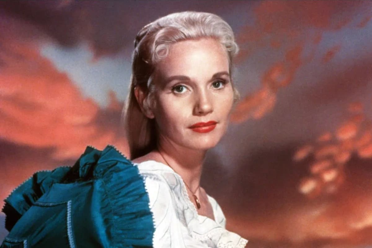 Murió Eva Marie Saint, la última gran estrella rubia del Hollywood clásico, a los 102 años