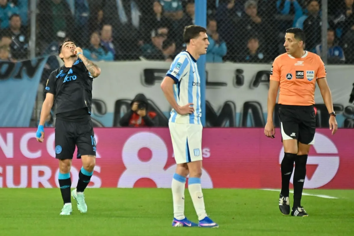 Racing perdió 2-0 con Belgrano y estalló el Cilindro contra Milito