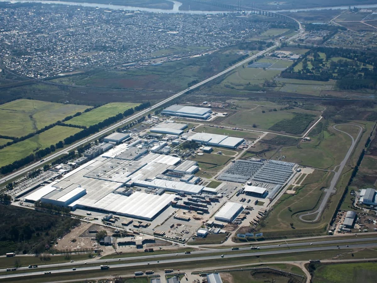 Toyota obtuvo el primer RIGI para una automotriz e invertirá US$ 1.300 millones para fabricar vehículos eléctricos