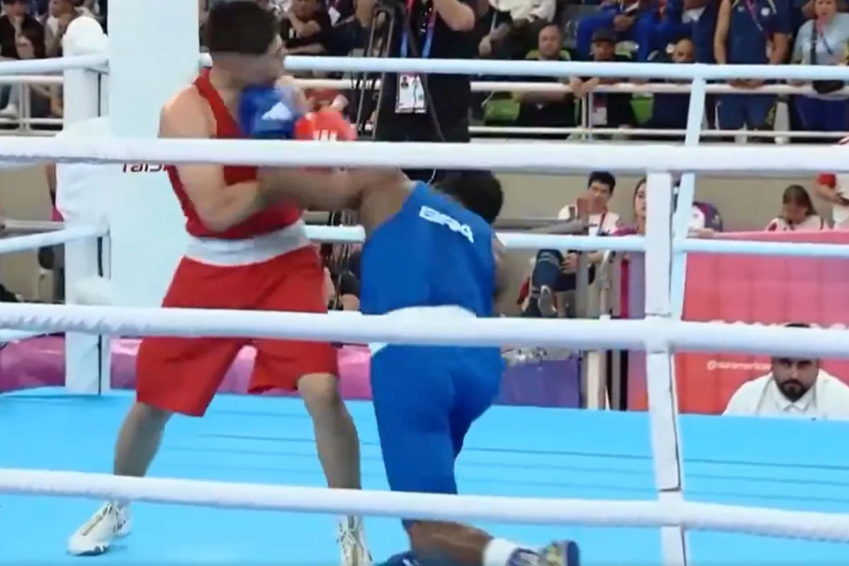 Juegos Suramericanos: el boxeador uruguayo Santiago Cardozo sufrió un tremendo nocaut en la final y debió ser llevado a un hospital