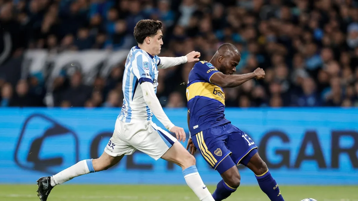 Racing y Boca empataron en un clásico abierto y dejaron pasar otra chance de acercarse a los primeros puestos