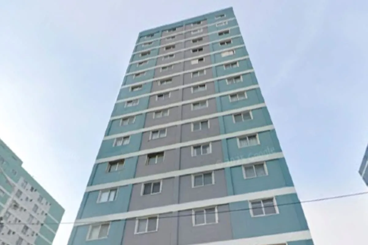 Un niño de 9 años murió tras caer desde el quinto piso de un edificio en Comodoro Rivadavia